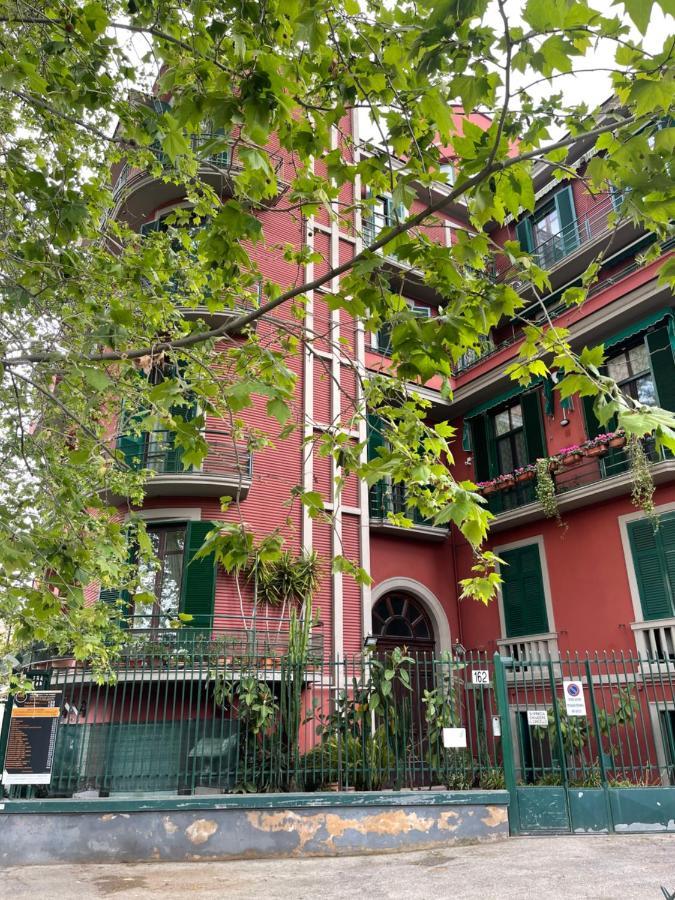 Domus Capodimonte Hotel Naples Exterior photo