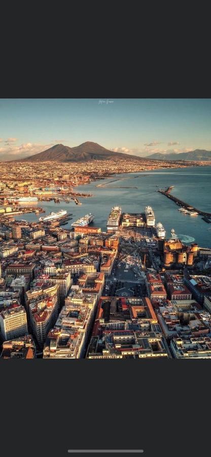 Domus Capodimonte Hotel Naples Exterior photo