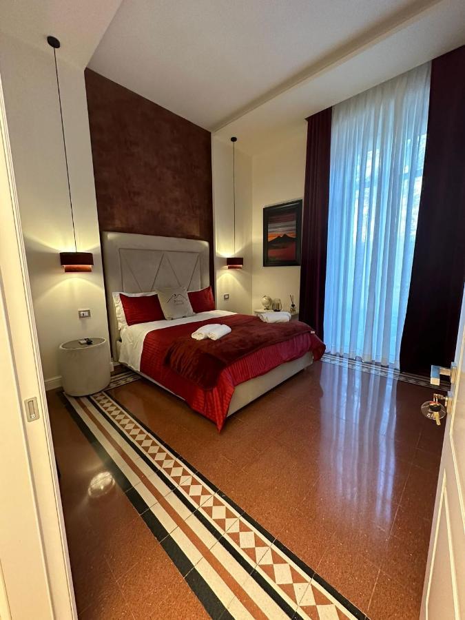 Domus Capodimonte Hotel Naples Exterior photo